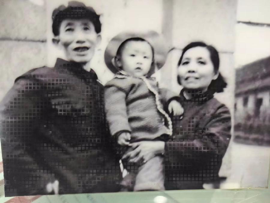 祝天下母亲节日快乐!感恩母亲节 作者:渝陇之子 京津沪头条(图4)