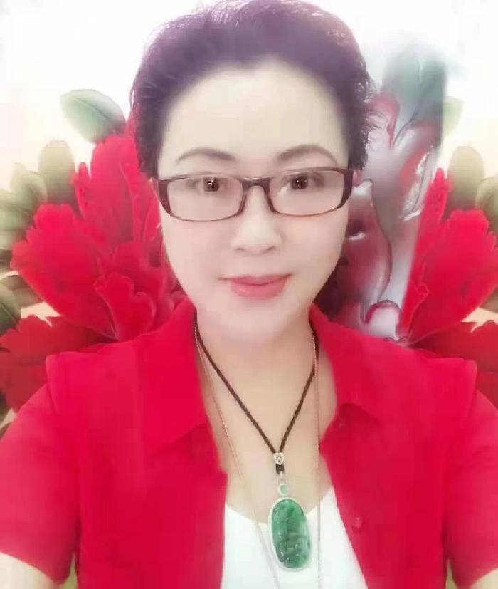 【海外诗译】精品双语合诵《那片海》作者|贾金桃、英译|静好、审译|任诚刚、合诵|相逢一笑&薇薇(图2)