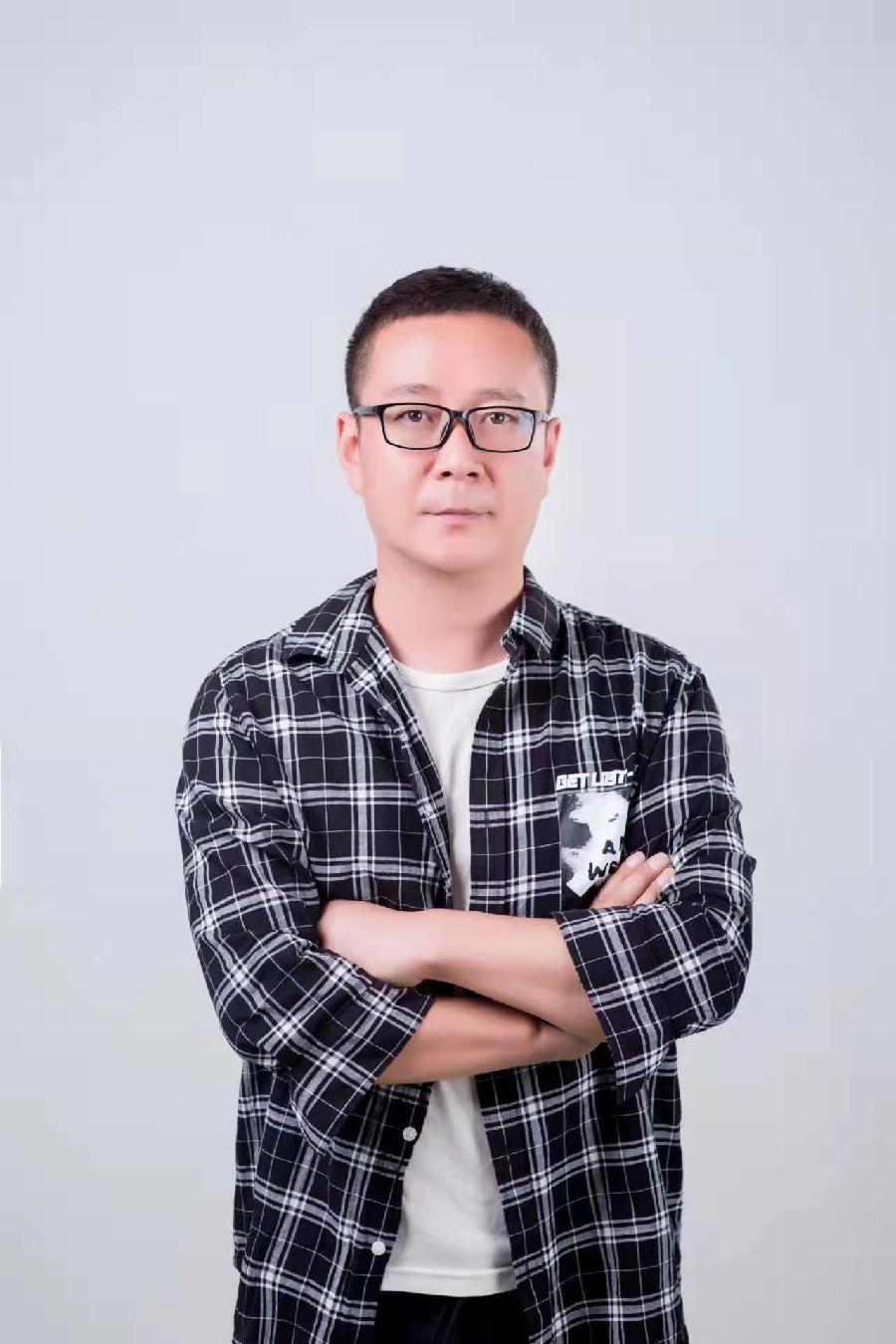 【九月茶韵文学诗社】2022——011期《断线的风筝》作者左龙 朗诵 编辑制作刘林丽(图8)