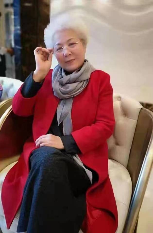 《中国爱情诗刊》 【中国爱 情诗人档案】(第4457期)湖北诗人:若溪的诗(图2)