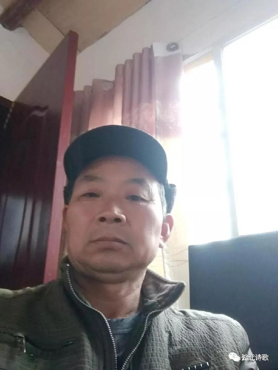 *酒瓶*（外一首）文/田源（安徽）【冰心文化传媒】（图5）