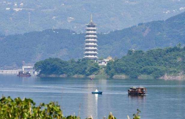 〔诗歌小辑〕作者:陈锦锋（湖北黄梅）【冰心文化传媒】（图4）