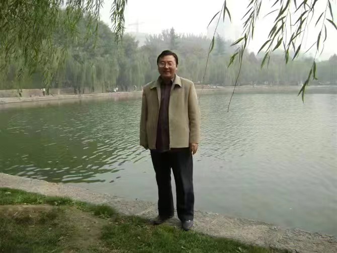 《中国爱情诗刊》 【中国爱 情诗人档案】(第4478期)陕西诗人:冰如梦的诗(图2)