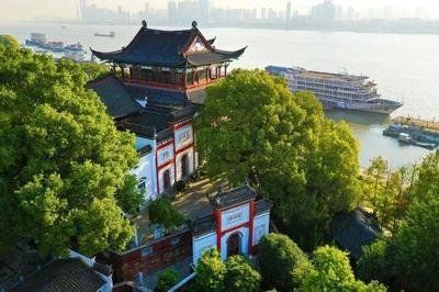 《石榴花吟》（外十四首）作者：晏智勇（图5）