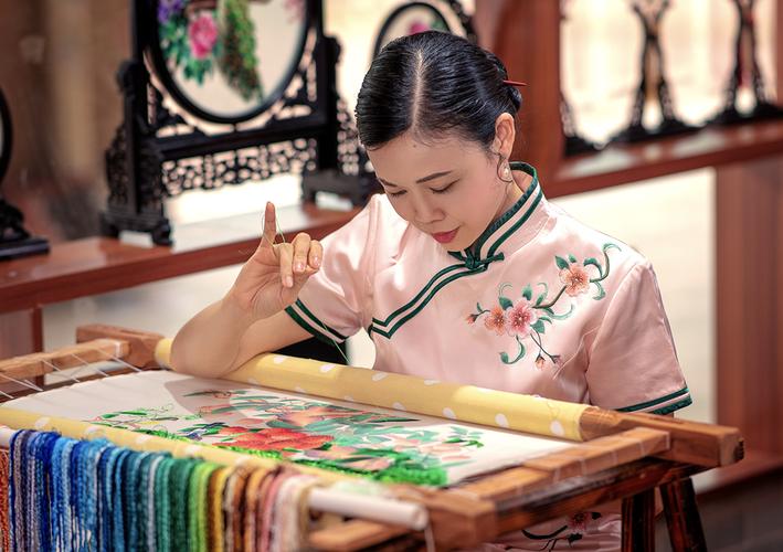 【北美翰苑分享社格律诗词精品鉴赏】第三十二期(周刊)(图32)