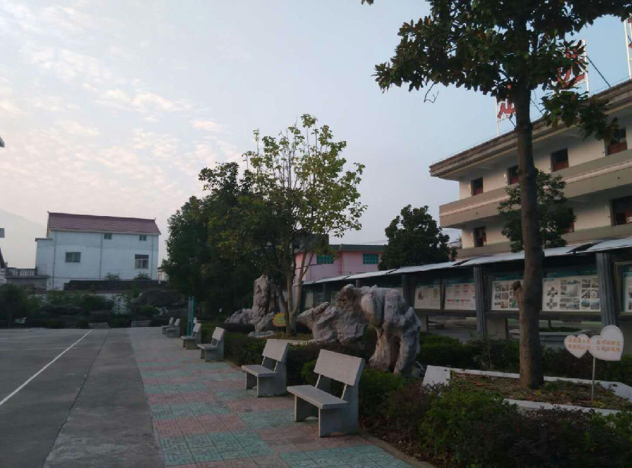葛公中学:旧貌换新颜(图4)