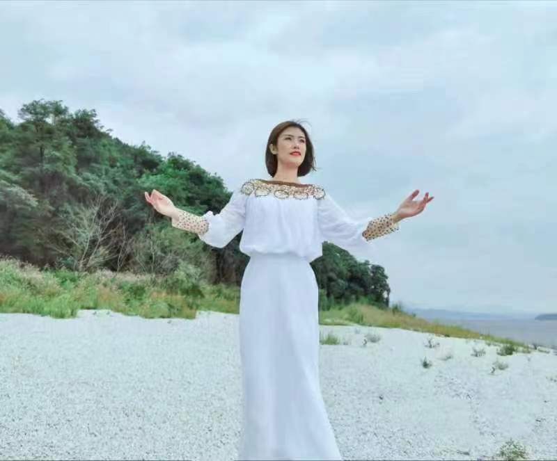 联机全球发布丁育政作词、于辉作曲、江虹娇演唱的精品歌曲《听爷爷说红船》（图6）