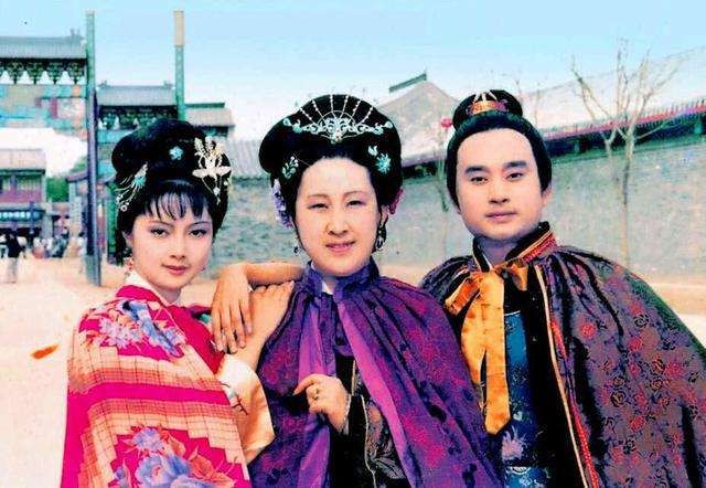 《诗话红楼梦》一至十九 作者 李琼秀（湖南）【冰心文化传媒】（图18）
