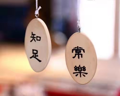 曹甲文老师佳作推荐 阳光引.好欣赏 外一首 精英主播 时光无声 春辉若诗墨飘香文学社第1623期(图10)