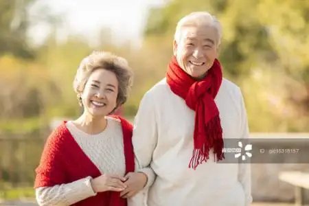乔新华老师诗歌《老字歌》主播：傲雪红梅 编辑：小鱼儿 【北疆头条】（220期）（图4）