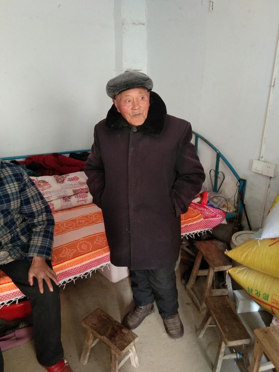 缅怀家严 心尘(图2)