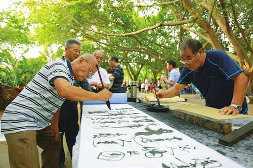 【新山东文学社】《当我老了》作者/李延庄子 主播/鲁怡秀凤（图5）