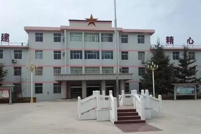 七律·魂系军营（外一首）文/李庆和 北京头条（图4）