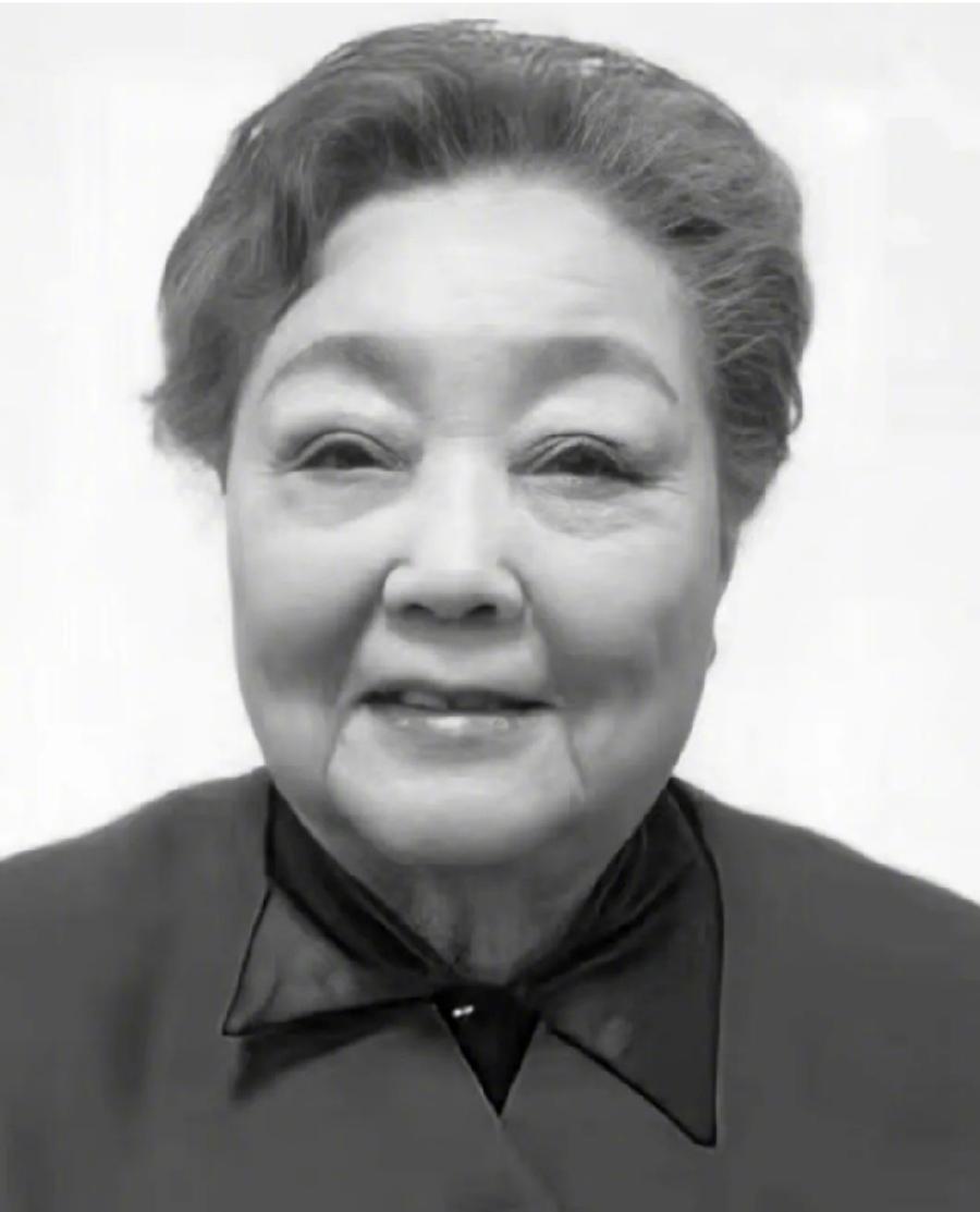 【大师陨落,沉痛哀悼】国宝级豫剧大师马金凤5月29日上午在青岛病逝