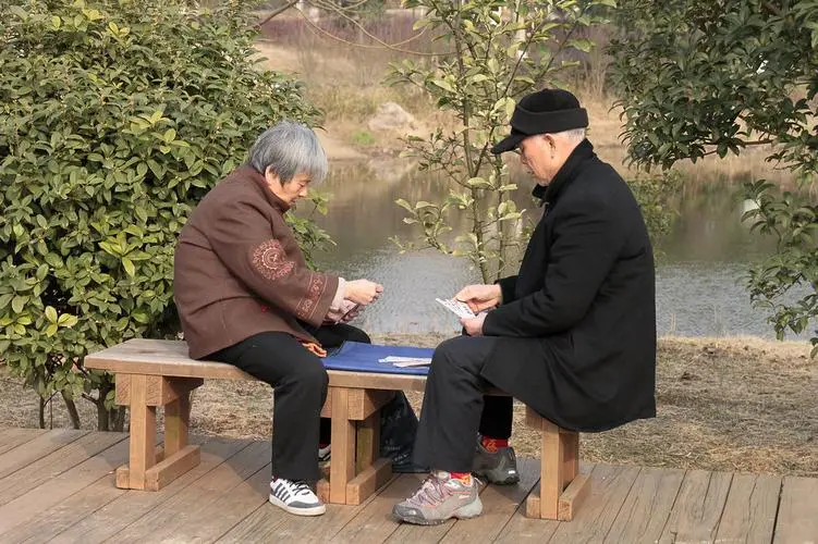 周军晖:短诗一组 请欣赏(图13)