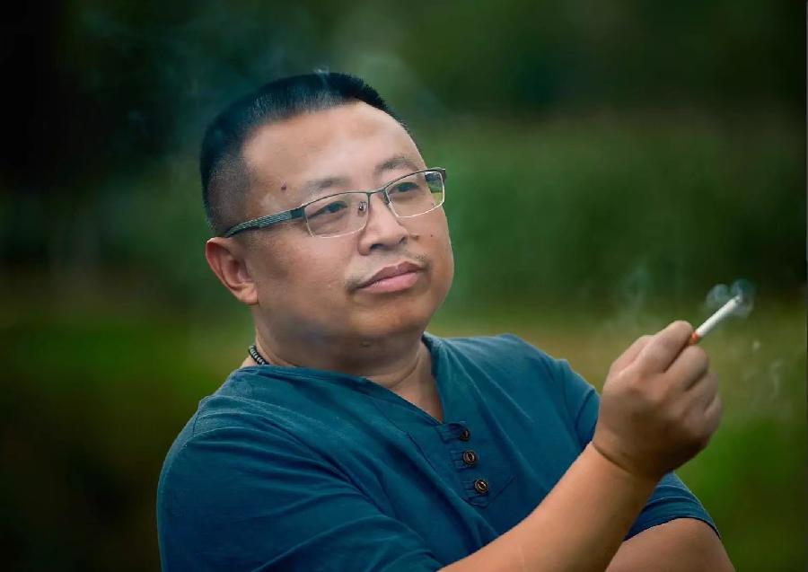 主播刘建再读《李冰陵》作者:汪贵沿(图11)