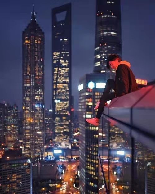 *定西番-劫后解封魔都归来时* 文/冯志清(上海)【冰心文化传媒】(图6)