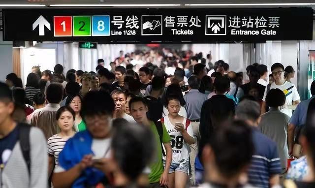 *定西番-劫后解封魔都归来时* 文/冯志清(上海)【冰心文化传媒】(图16)