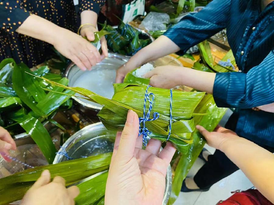 邢台银行顺德支行：庆端午举办趣味活动||文/张冀婵（图2）
