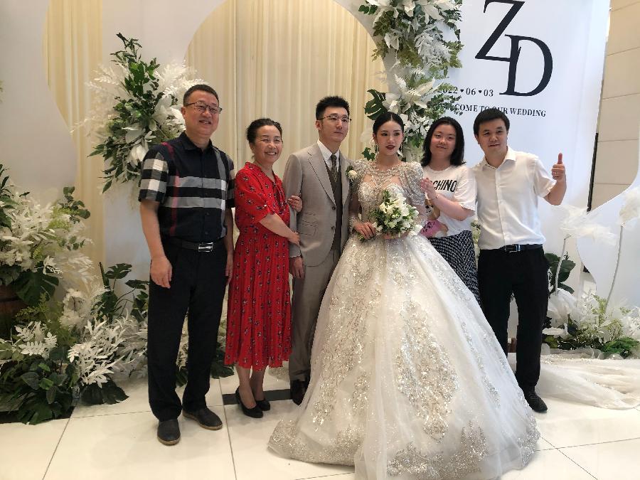 贺姨侄曾俊杰新婚（图2）