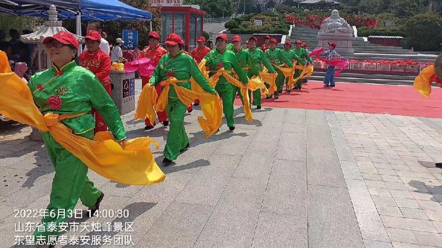 祈福敬天佑中华 志愿服务促和谐（图4）