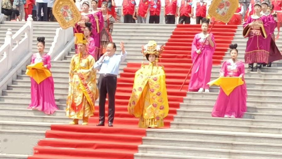 祈福敬天佑中华 志愿服务促和谐（图9）
