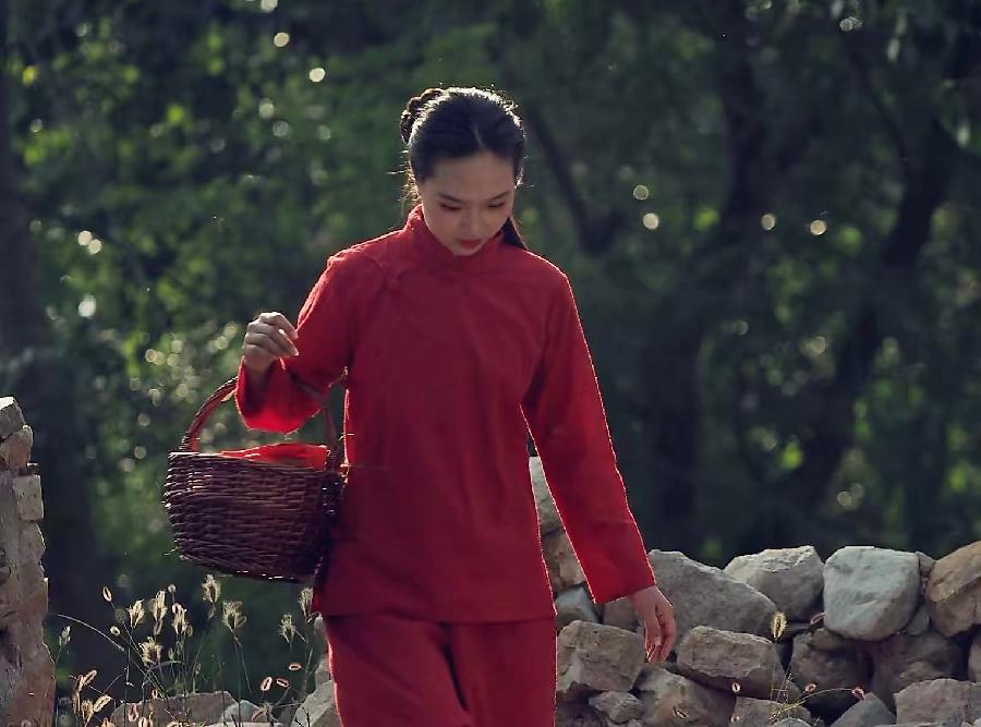 【新诗大观】花婶美得像朵花||文/沈五群(图4)