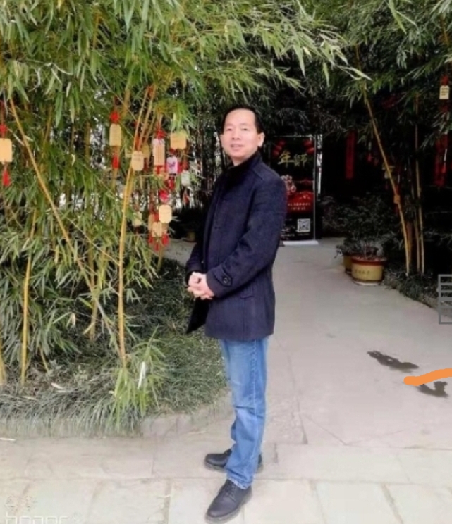 【东方文学荟萃】《乡愁》作者 王宏君 主播 秦健(图11)