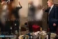 *减字木兰花-派对门发酵英相频撒赖* 文/冯志清(上海)【冰心文化传媒】(图8)