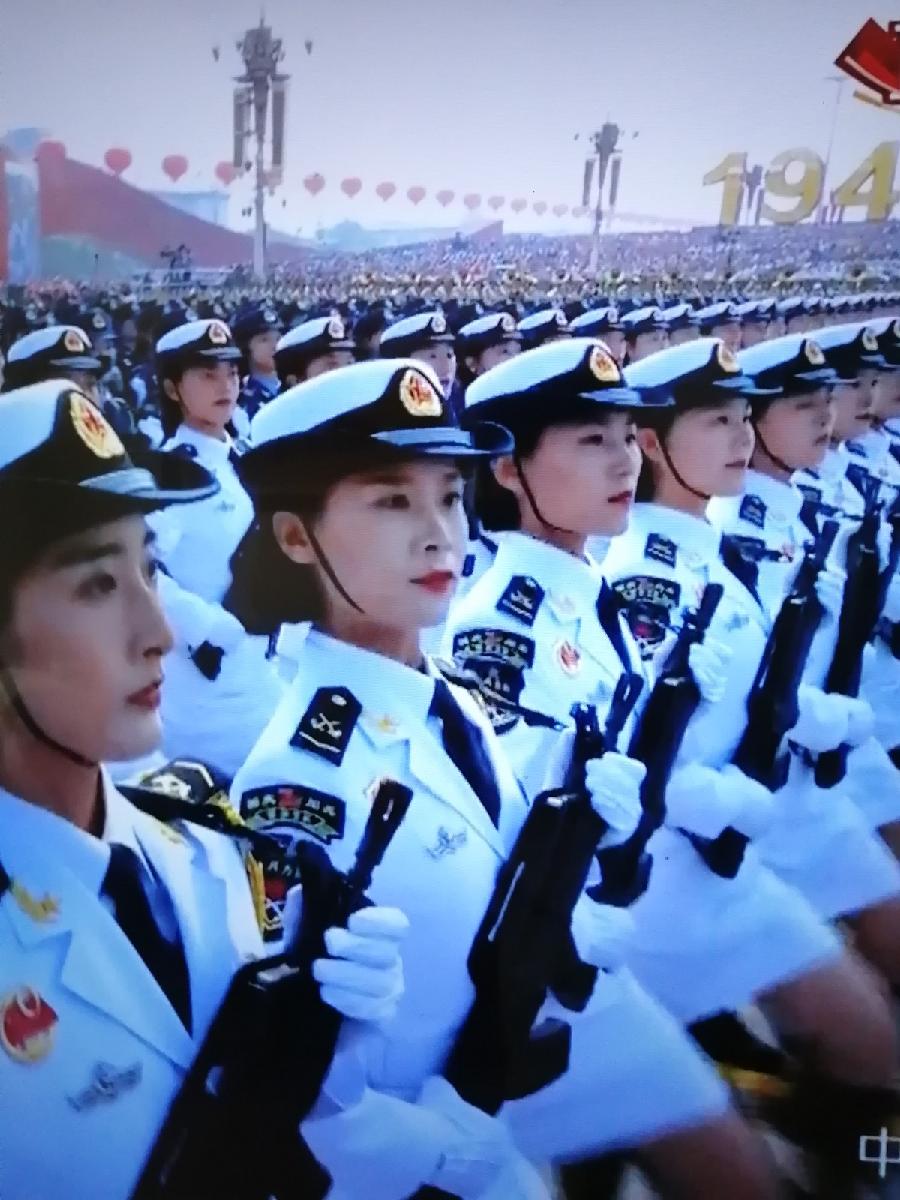 龙舟下水（图3）