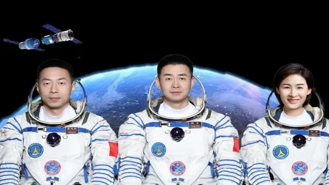 观看神舟十四号载人航天乘组入太空实况有感