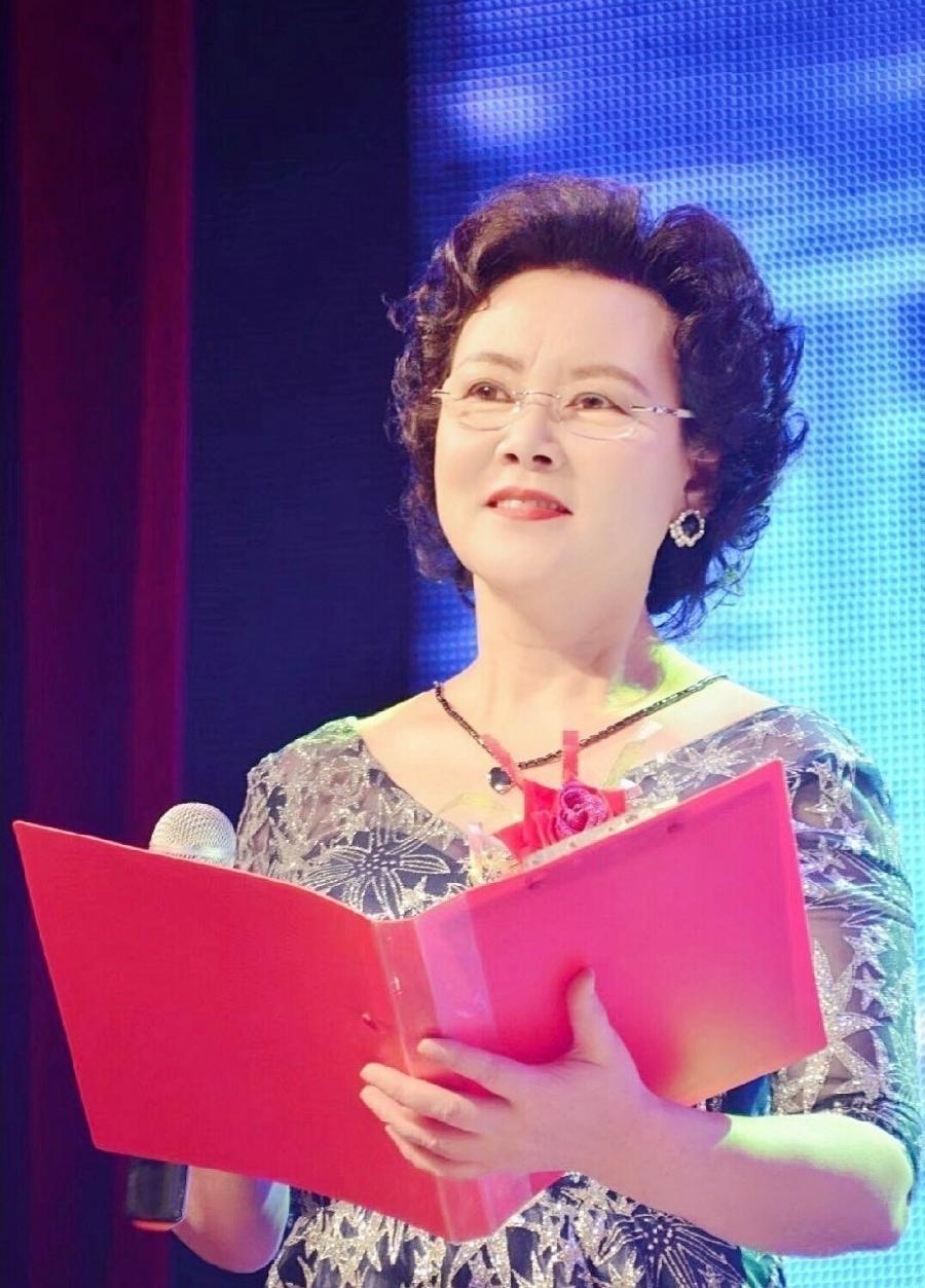 沈阳盛京悦读小剧场隆重推出辽宁百运娇子朗诵艺术团广播剧《红烛》编剧 阿木｜海外头条（图12）