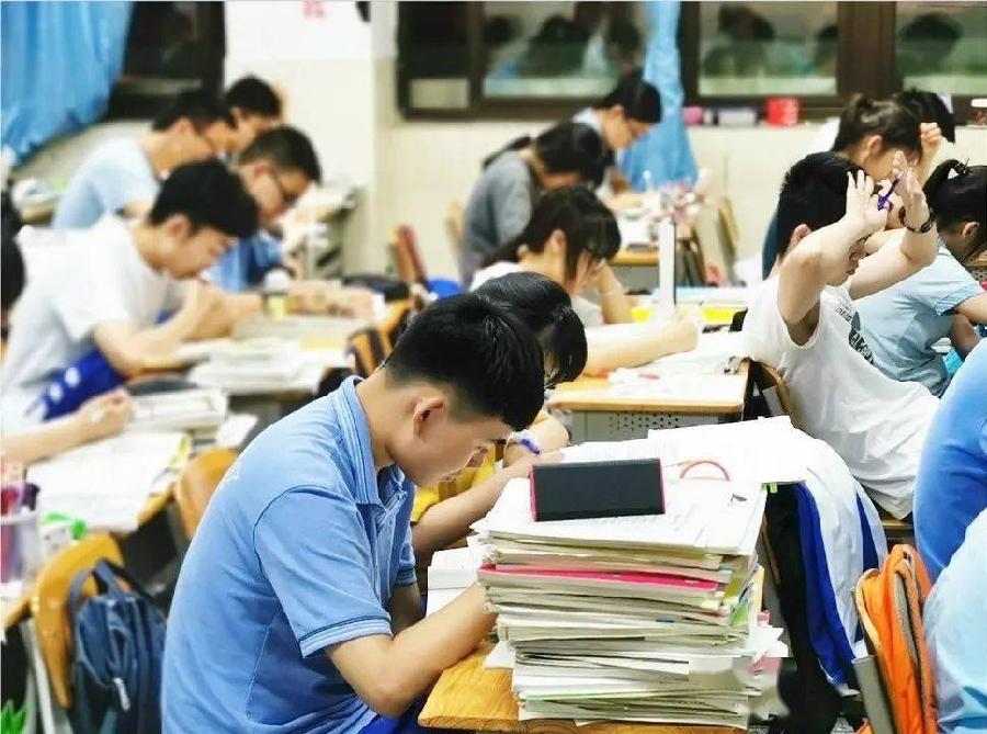 【新山东文学社】《情系国考》作者/乔新华 主播/苏宁（图3）