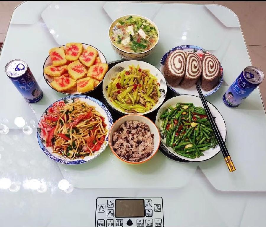 生活如此美好：卞荔莎和江花浅谈美食｜海外头条（图8）