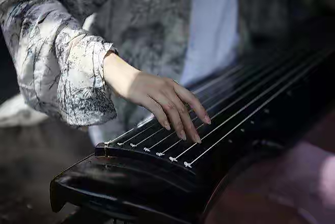 【新诗大观】一声入耳,万事离心||诵/文嘉