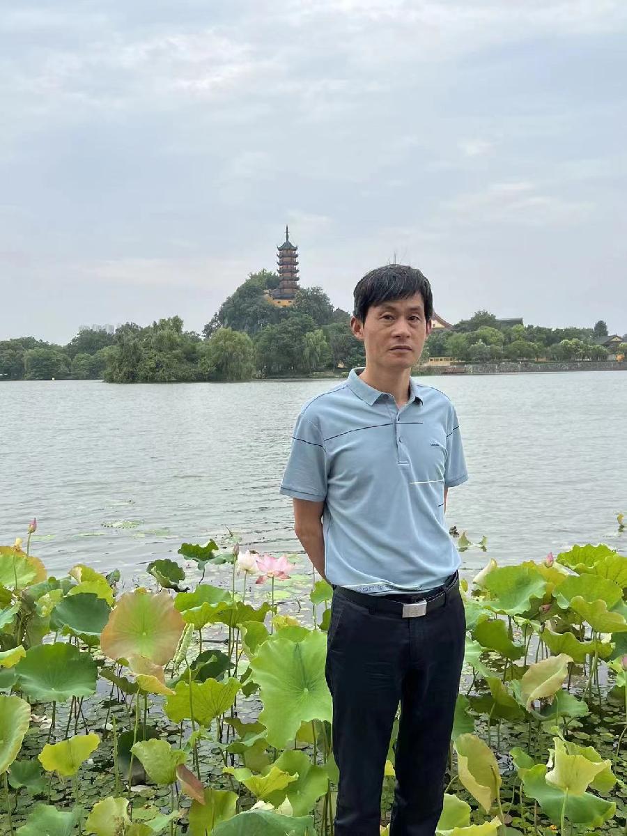 连云区星火诗社329期微刊《茉莉香飘进万家》(图5)