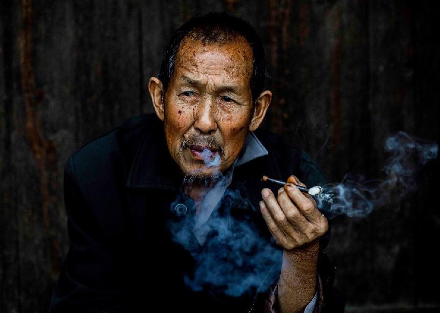 《中国爱情诗刊》 【中国爱 情诗人档案】(第4570期)山东诗人:清起的诗(图3)