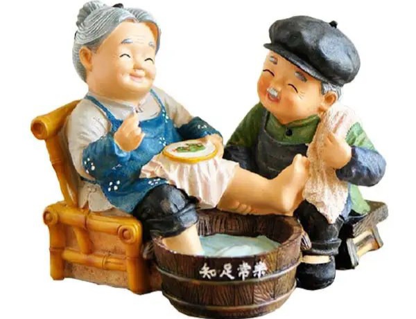栾武江老师散文《你的深情,我怎能不懂》主播:牧歌 编辑:小鱼儿 【北疆头条】(第233期)(图8)