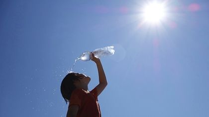 【新山东文学社】《心中有太阳，人生的路便是霞光万丈》作者/李延庄子 主播/小小鸟（图3）