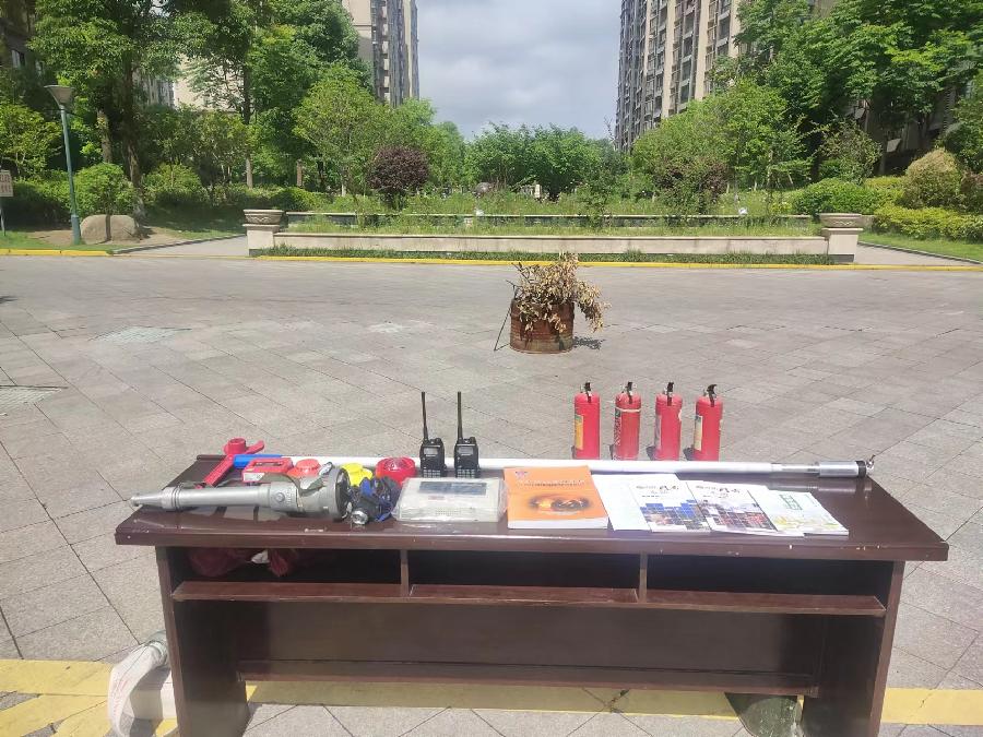 东至大渡口南郡水岸开展消防演练(图6)