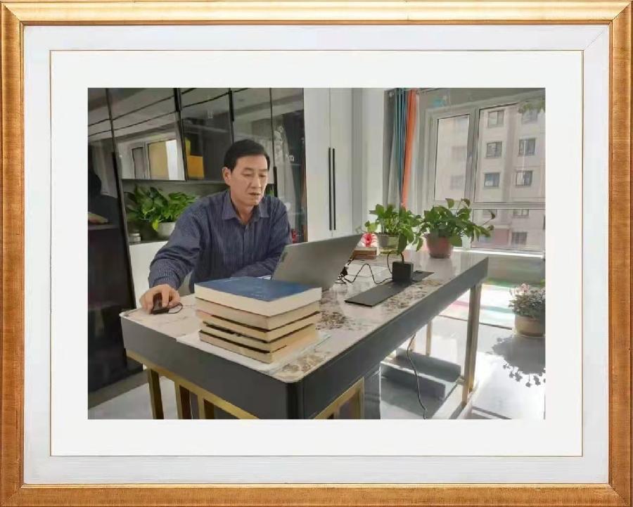 《华夏诗词文学社》现代诗周刊(第141期.审稿总监.王炳华)在线上刊诗人(网络文化传媒)京港澳头条(图18)