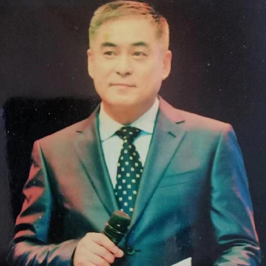 《妈妈的拥抱》作者//杨林小维 朗诵//达威(图8)