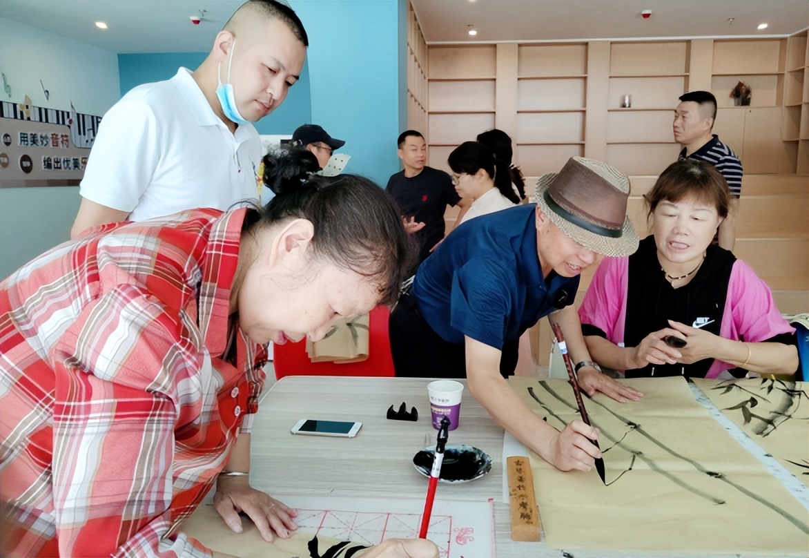 湖北武穴街道“下基层察民情解民忧暖民心”人大代表在行动