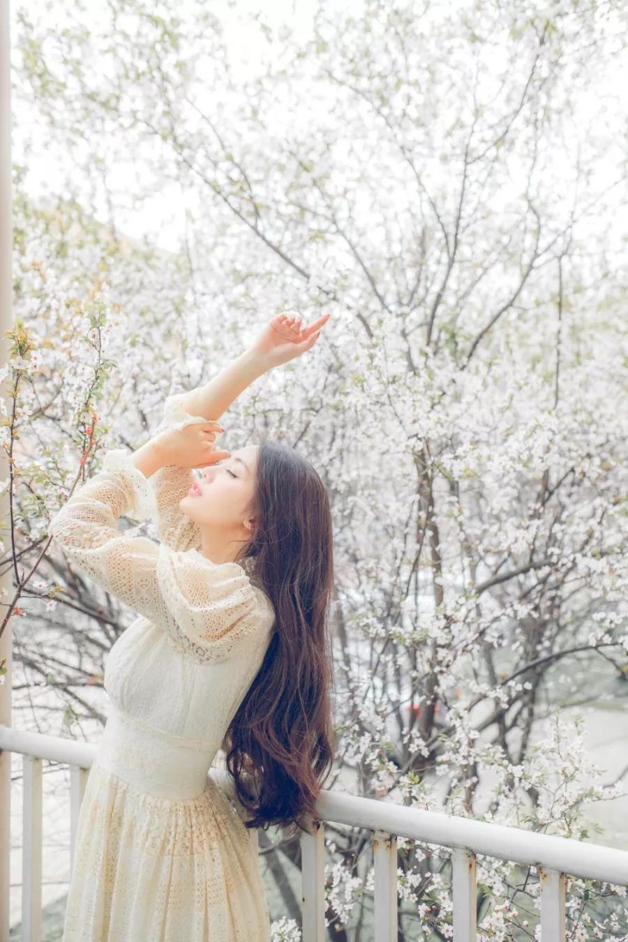 《我生命中的女人—》（外二首）作者孟宪法主播曹怡 编辑宋梅【中国长江文学社】有声文学平台第3898期（图3）