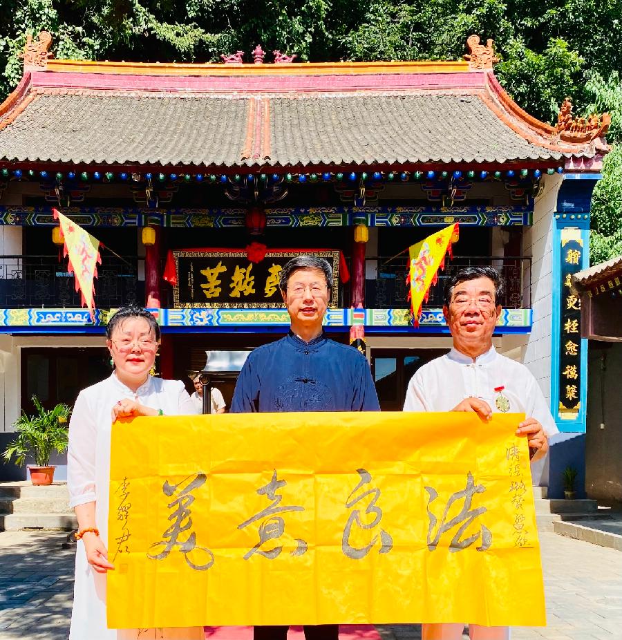 【诗题红叶•宏红诗社】《望海潮.温馨祖国》‖作者: 韵芘胡桂芹‖主播:宏红 ‖审核:宏红(第7期)（图16）