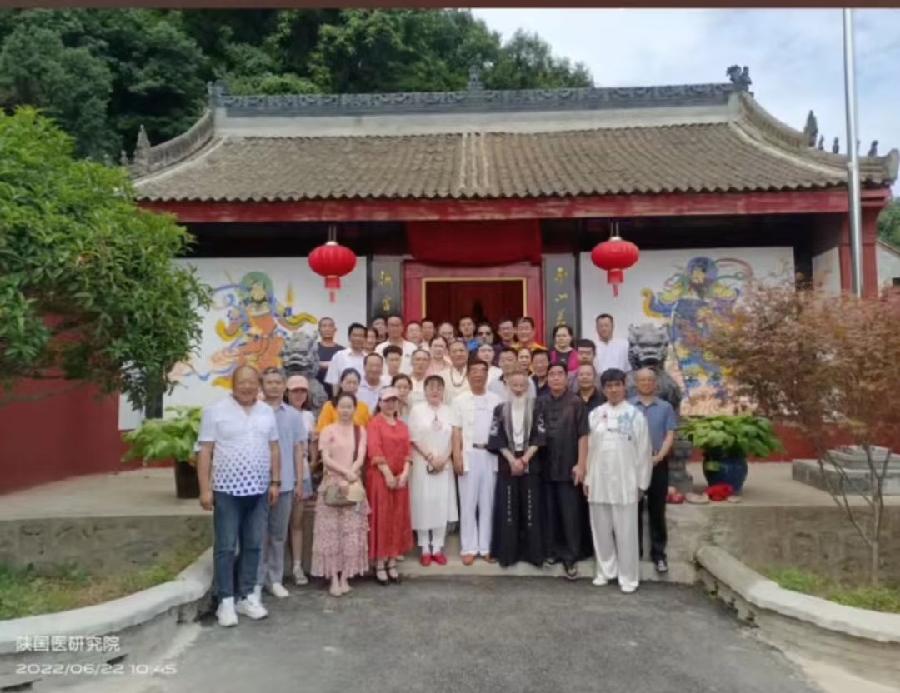 【诗题红叶•宏红诗社】《望海潮.温馨祖国》‖作者: 韵芘胡桂芹‖主播:宏红 ‖审核:宏红(第7期)（图18）