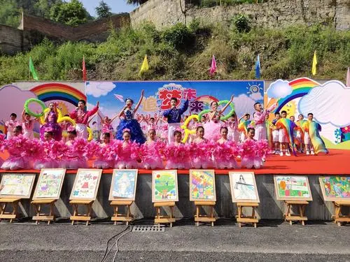 东方《品语亭》诗社‖ 静观 一蝶一花(外一首) 文/王静(河北) 金牌主播/紫气东来(图5)