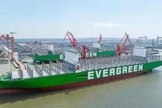 望仙门-国产24万吨集装箱轮在沪交付 文/冯志清(上海)【冰心文化传媒】(图12)