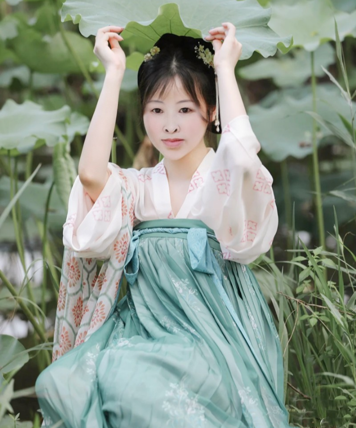 荷花池感怀{散文}文/依然(图7)