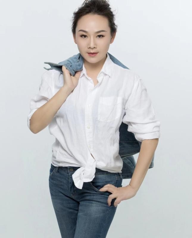 联机全球发布谷国宏作词黄耀文作曲别丹演唱的精品歌曲《孝心来不及等待》（图6）